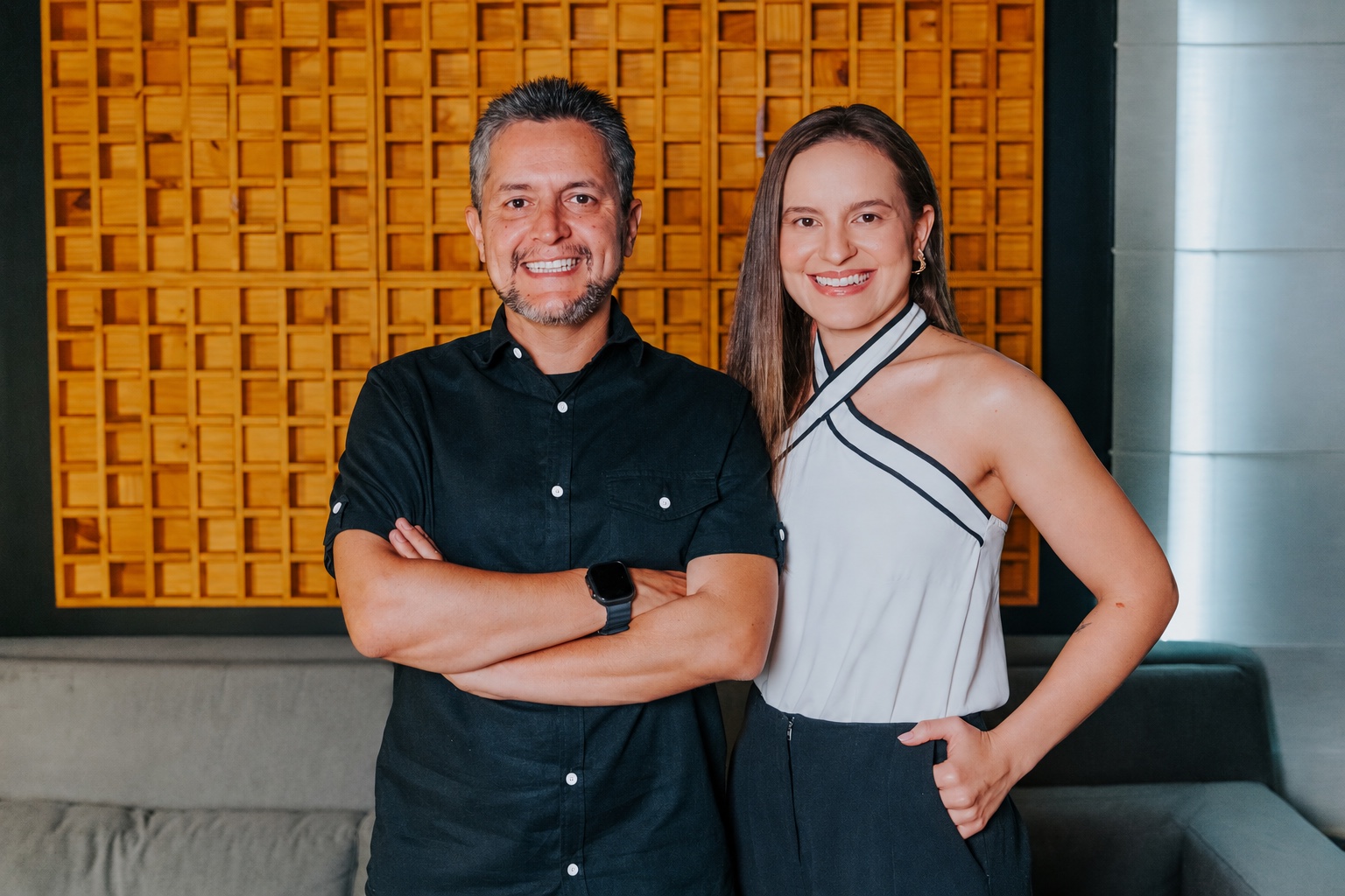 Vittim Maçal e Maria Caroline, coordenadores do AprendaEndo