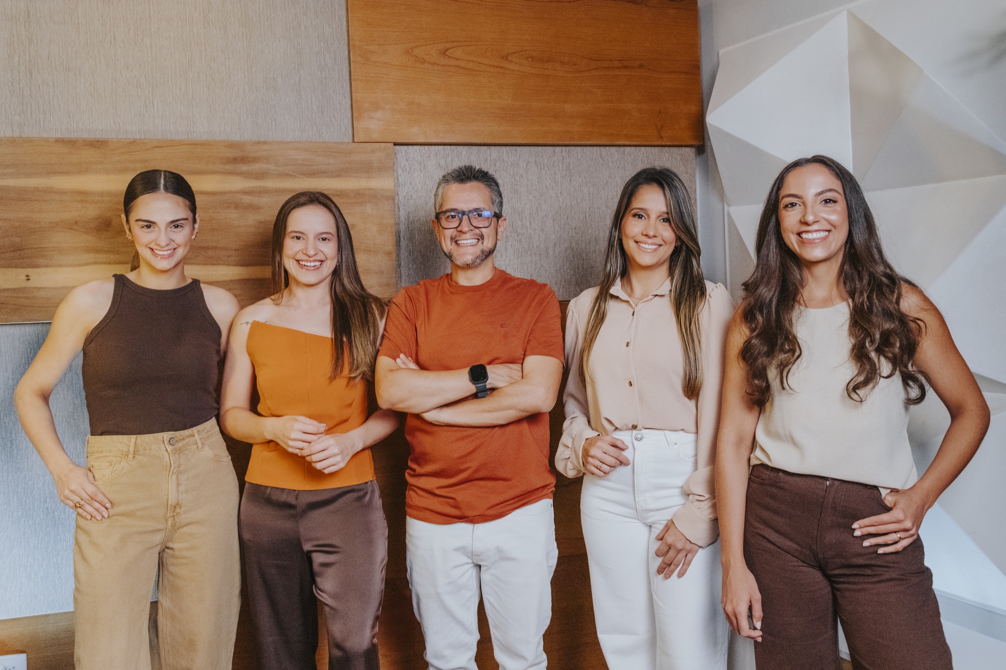 Os cinco professores da equipe AprendaEndo reunidos